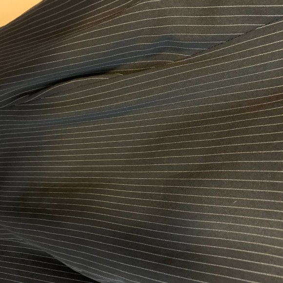 Business Formal Dress - Picture 4 of 4